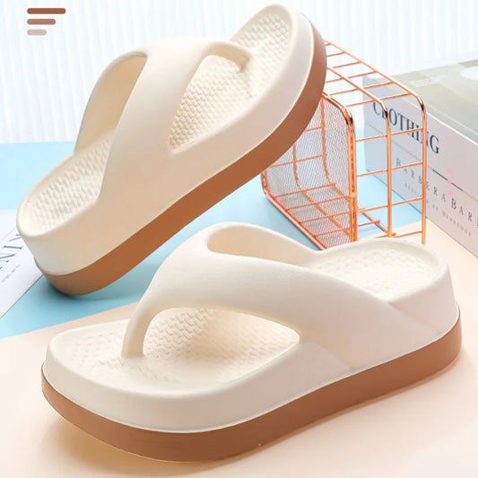 Outdoor slippers Unique features