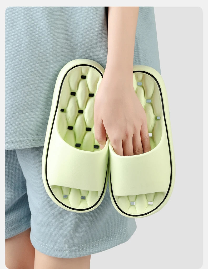 2025Women's Non-slip leaky bathroom Slippers