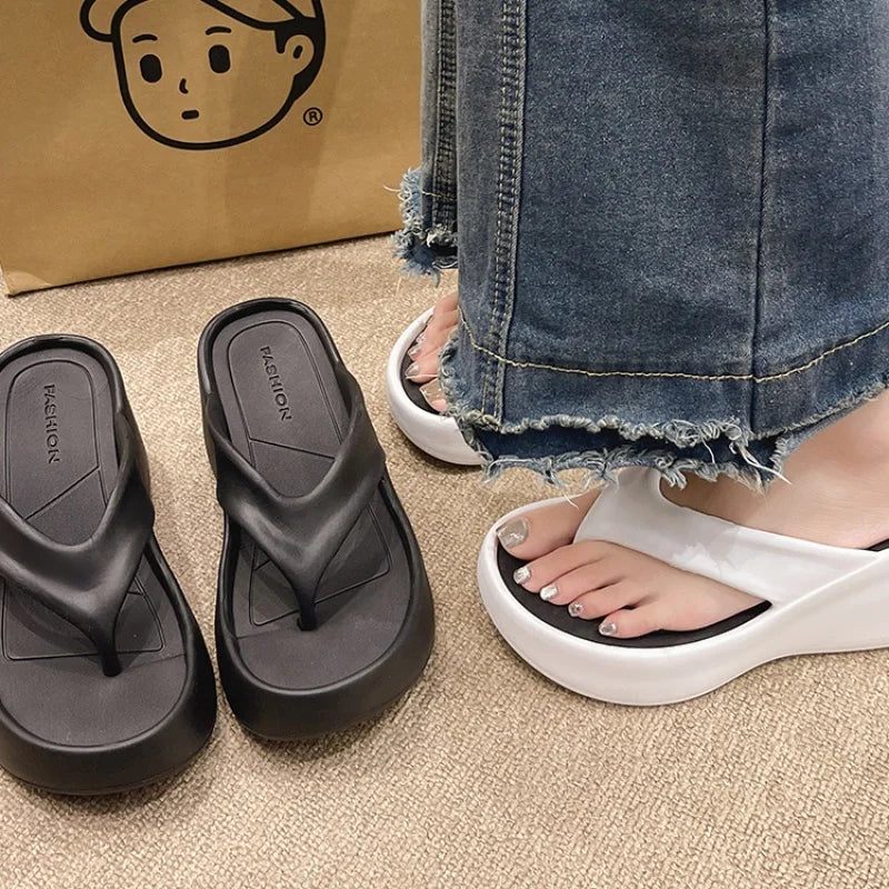 2025Unique Fashion Thick Sole Flip flops