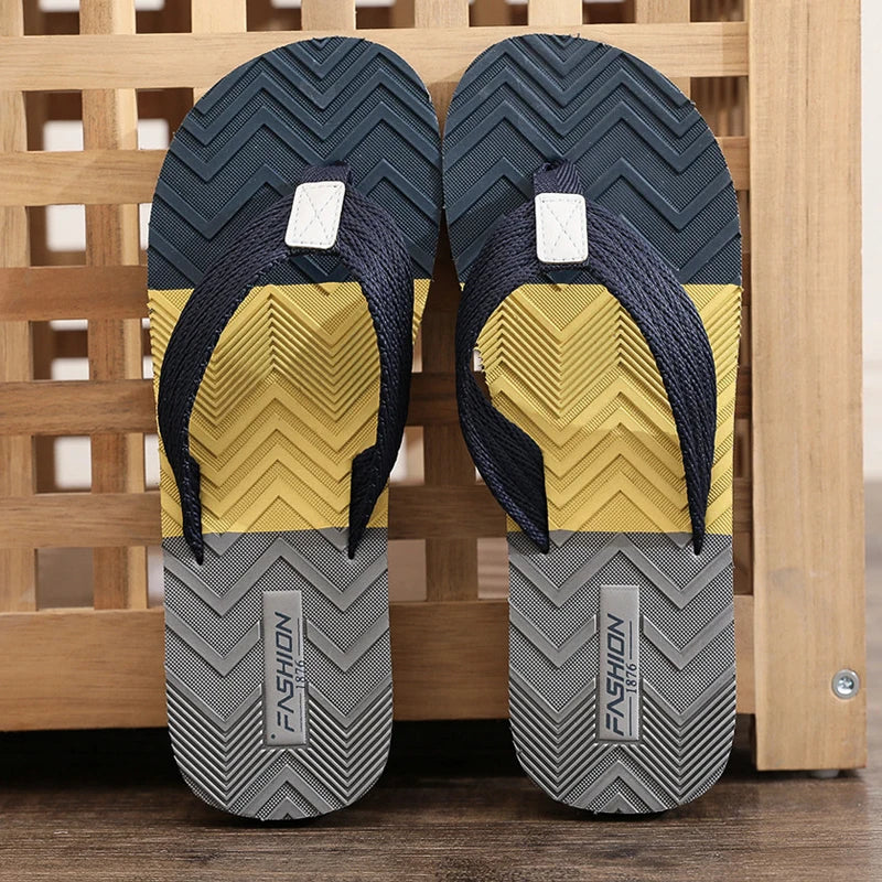 Fashion Flip Flops Men Breathable Slippers