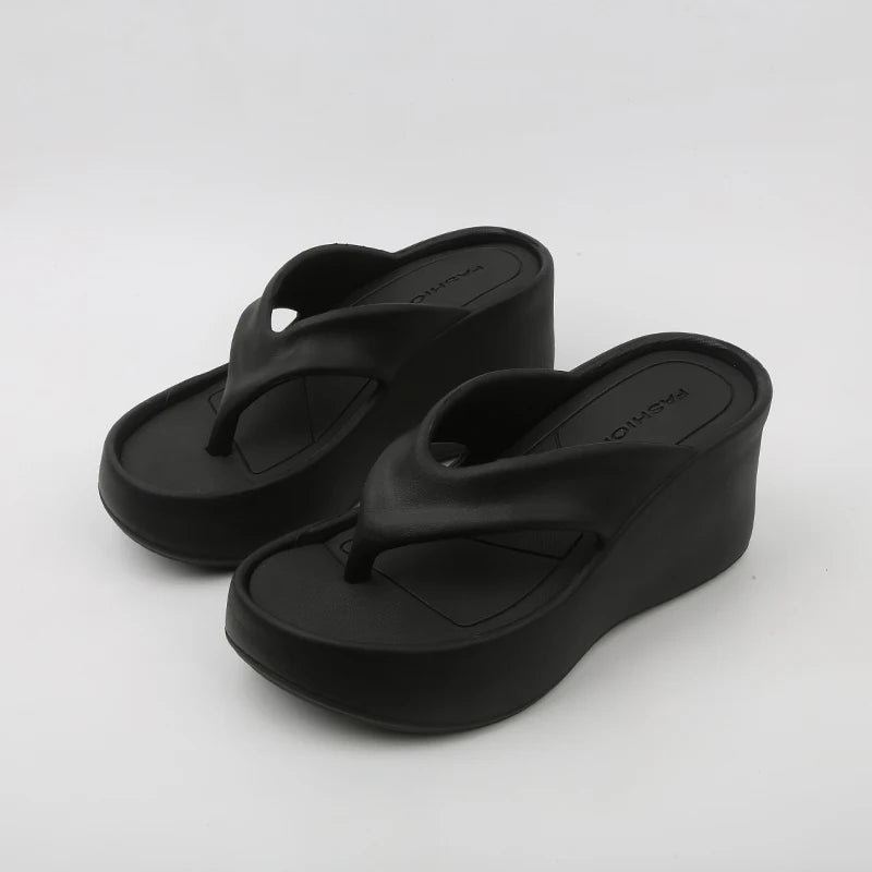 2025Unique Fashion Thick Sole Flip flops